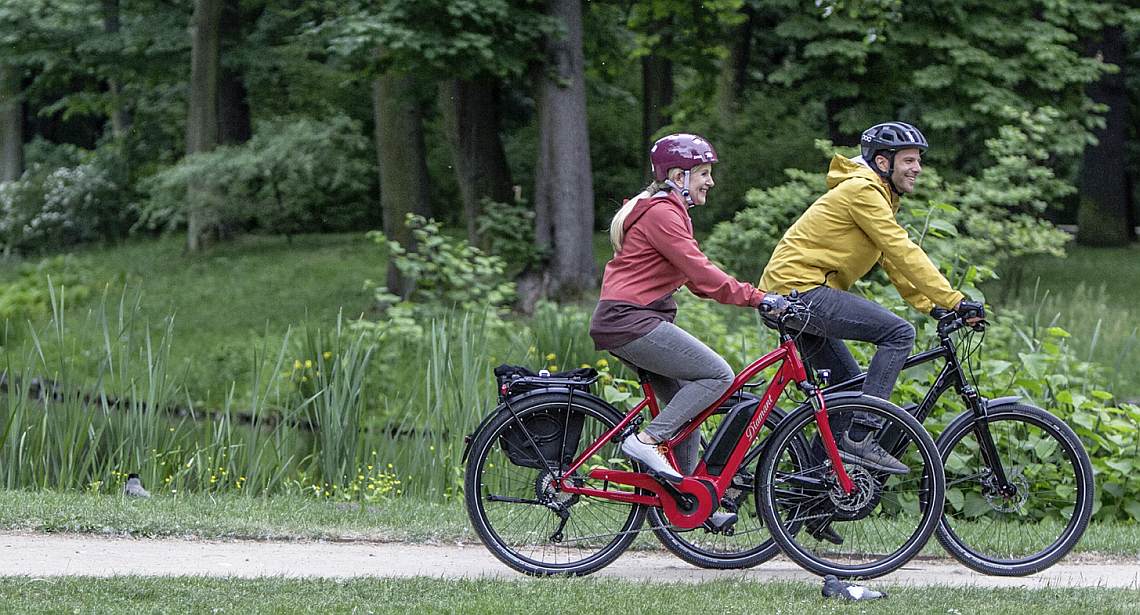 Mann und Frau auf Diamant E-Bikes - Diamantrad-BLog